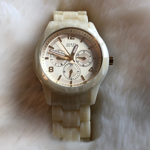 EUC Women’s Guess Horn Acrylic Watch - Picture 2 of 8
